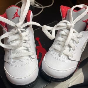 Retro Jordan’s size 8c